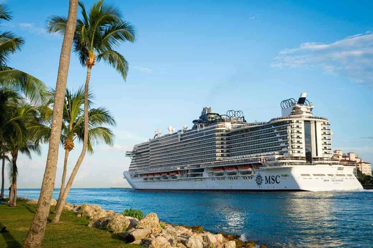 cruise_ship_4